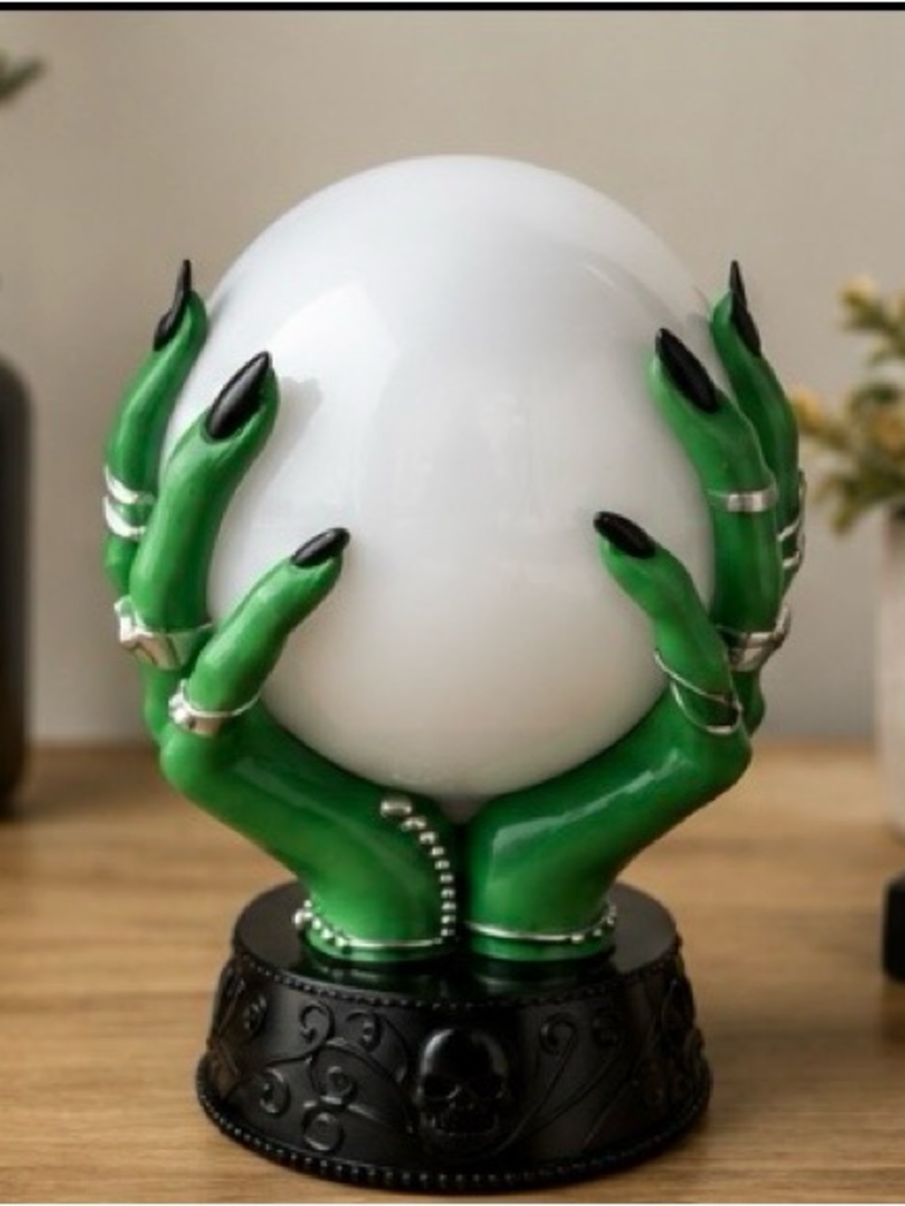 Mystic Green Witch Hands LED Crystal Ball Lamp, Light Up Halloween Crystal Ball - Picture 3 of 9
